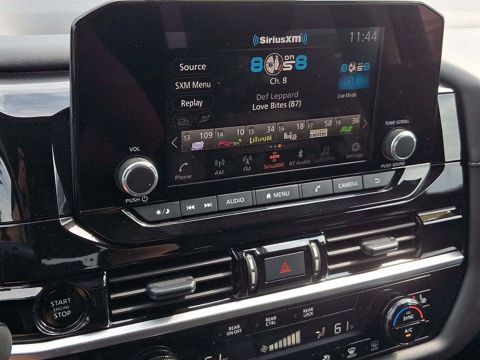 Certified 2025 Nissan Pathfinder SV AWD/4WD image 16