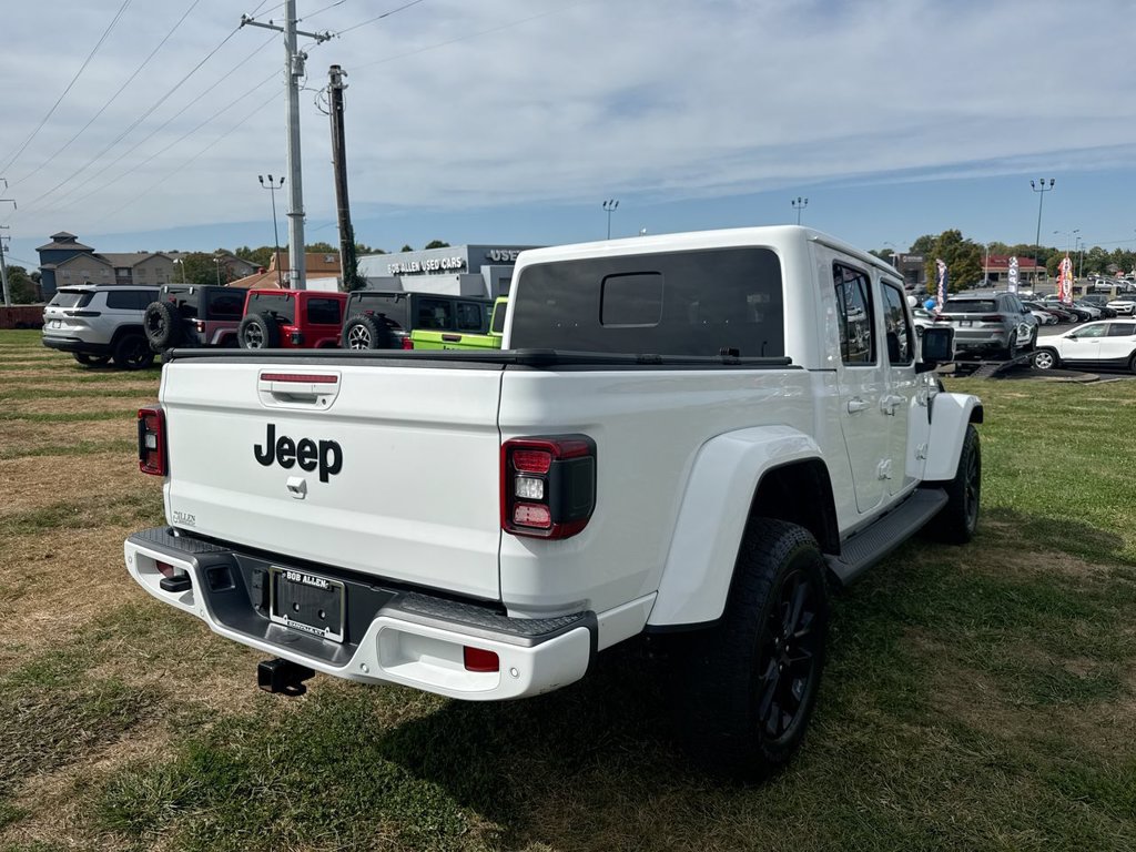 Used 2023 Jeep Gladiator Overland AWD/4WD image 5