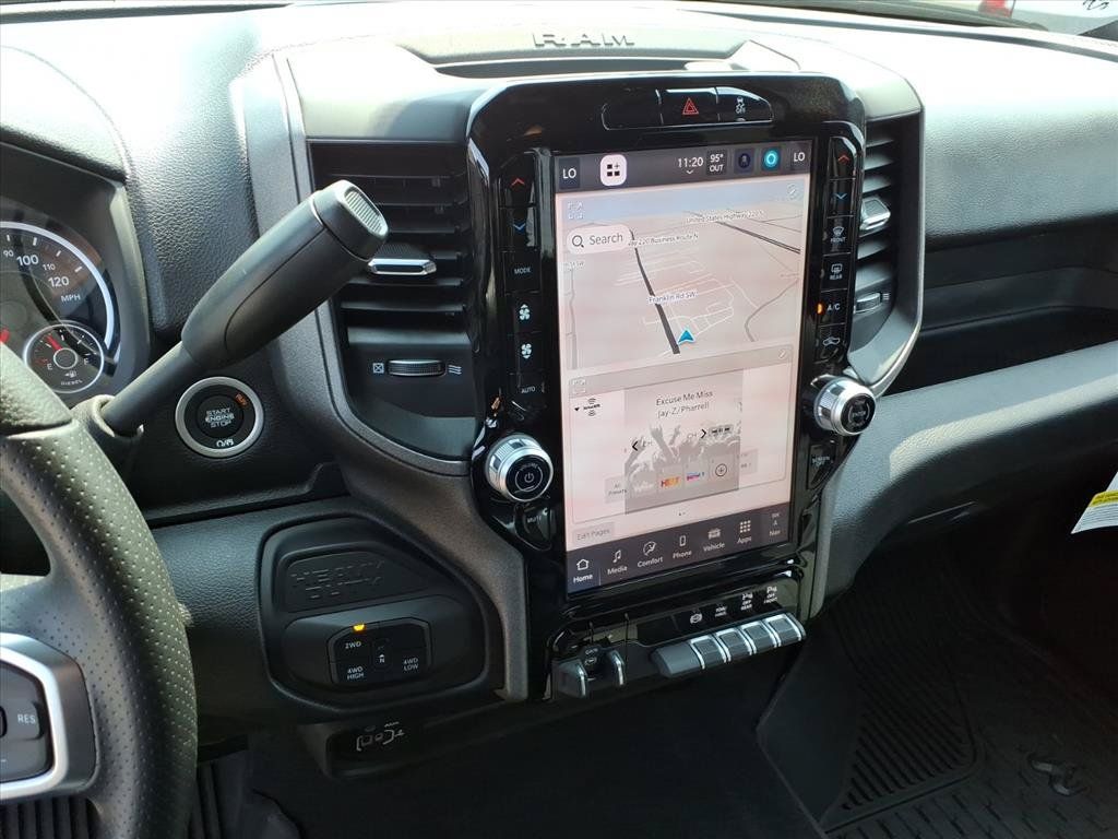 New 2026 RAM 2500 Tradesman AWD/4WD image 27