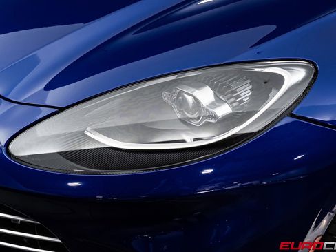 Used 2022 Aston Martin DBX image 10