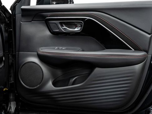 Certified 2025 Acura ADX A-Spec image 10