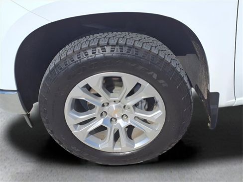 Used 2024 Chevrolet Silverado 1500 LTZ w/ LTZ Convenience Package II image 24