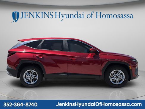 New 2026 Hyundai Tucson SE FWD image 2