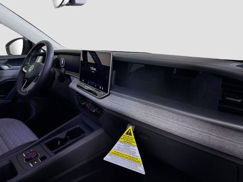 New 2026 Volkswagen Tiguan S image 27