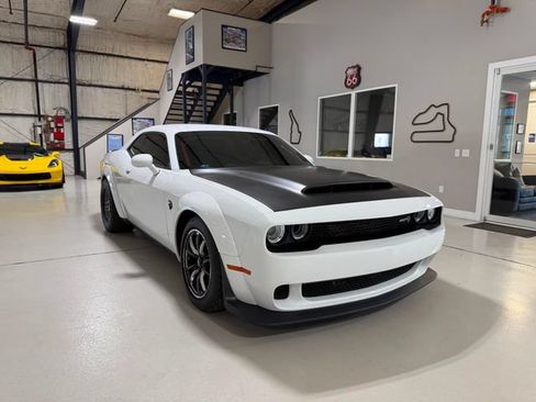 Used 2019 Dodge Challenger SRT Hellcat Redeye RWD image 42
