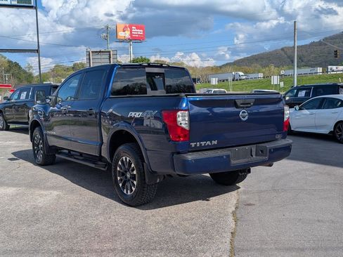 Used 2017 Nissan Titan PRO-4X AWD/4WD image 5