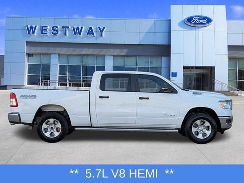Used 2023 RAM 1500 Big Horn AWD/4WD image 2