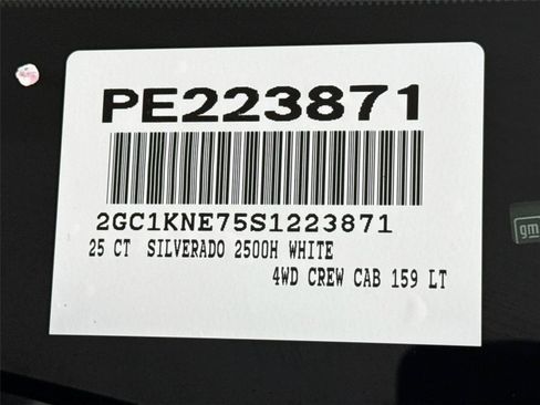 Used 2025 Chevrolet Silverado 2500 LT w/ Convenience Package AWD/4WD image 42