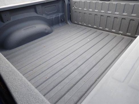 Used 2020 RAM 1500 Laramie AWD/4WD image 8