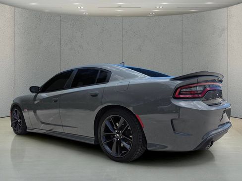 Used 2019 Dodge Charger Scat Pack w/ Plus Group RWD image 7