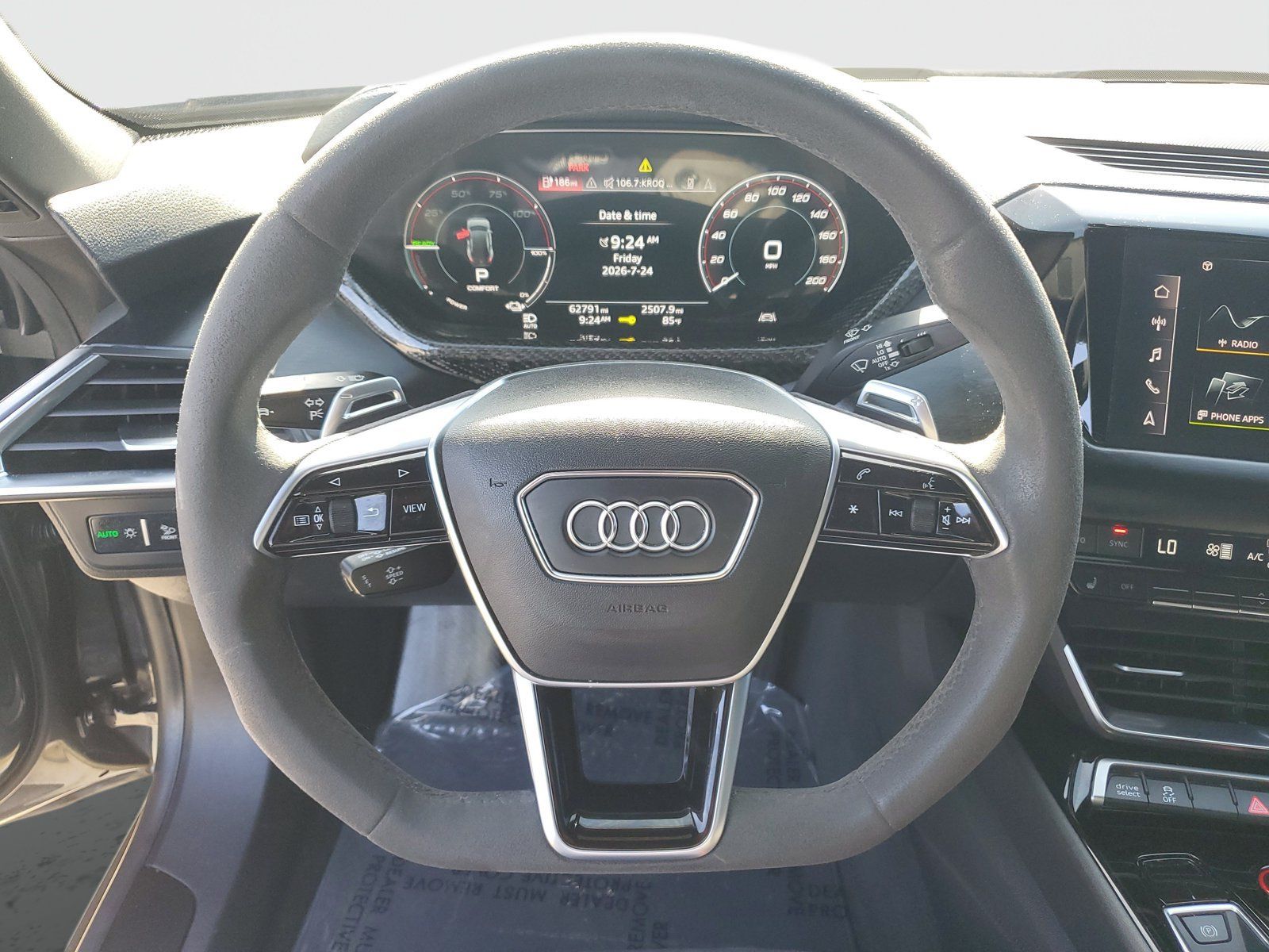 Used 2023 Audi e-tron GT Premium Plus AWD/4WD image 27