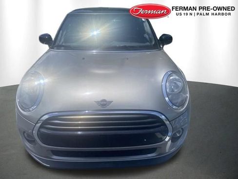 Used 2020 MINI Cooper 2-Door Hardtop FWD image 1