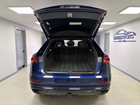Used 2021 Audi Q8 Premium Plus w/ Premium Plus Package AWD/4WD image 37