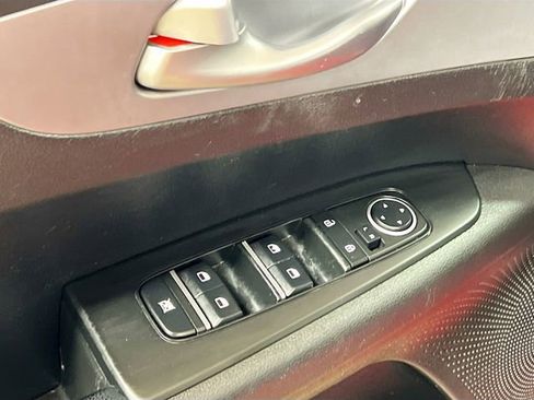 Certified 2023 Kia Forte LXS w/ LXS Technology Package image 17