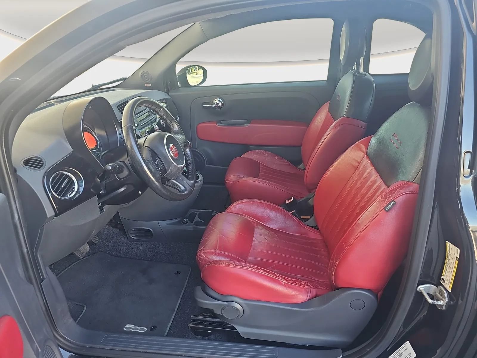 Used 2013 FIAT 500 Sport w/ Beats Audio Pkg FWD image 8