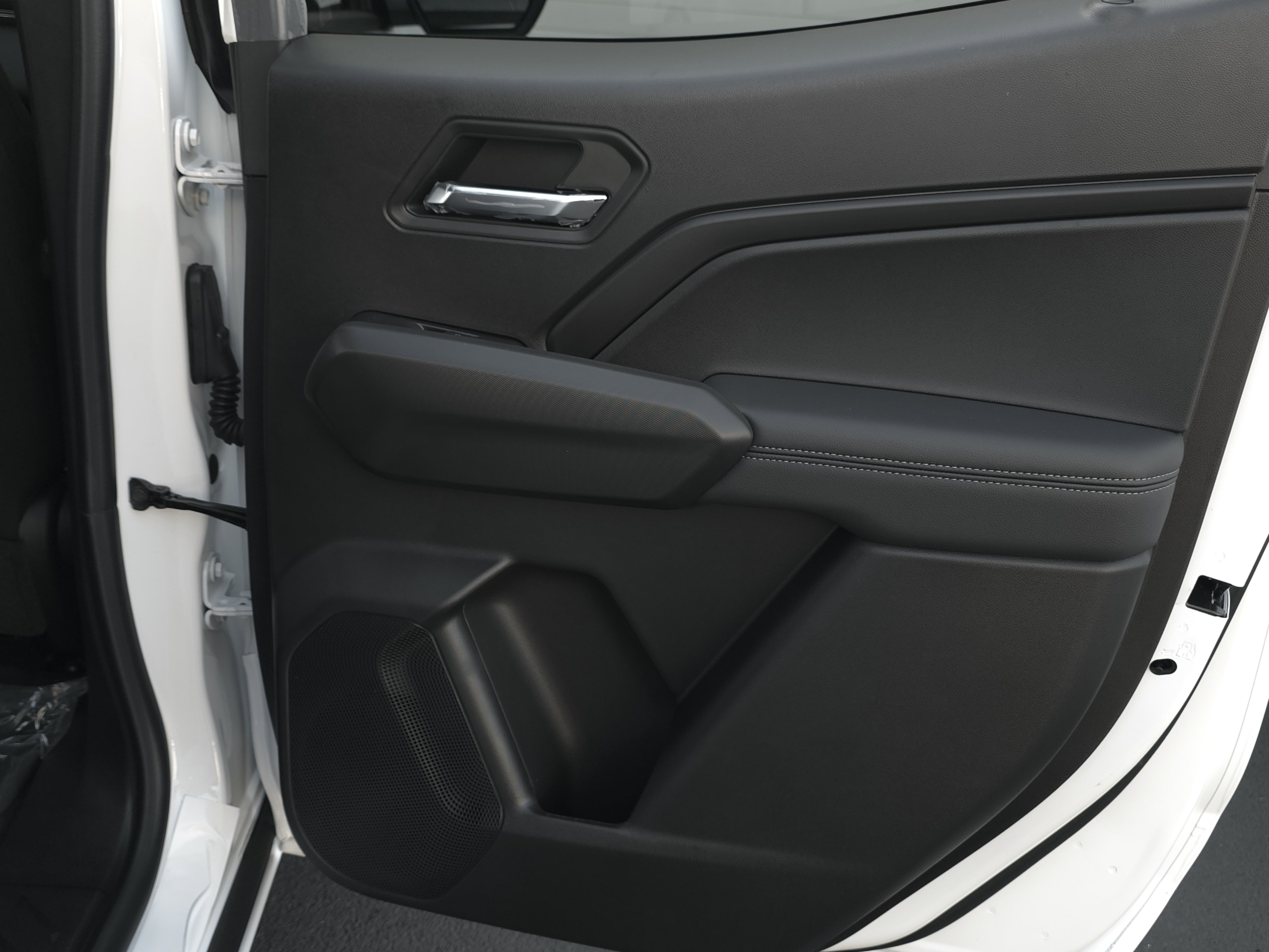 New 2026 GMC Canyon Elevation RWD image 37
