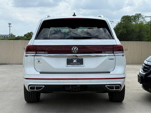 New 2026 Volkswagen Atlas SEL Premium R-Line AWD/4WD image 8