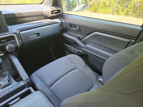 Used 2025 Toyota Tacoma SR RWD image 31