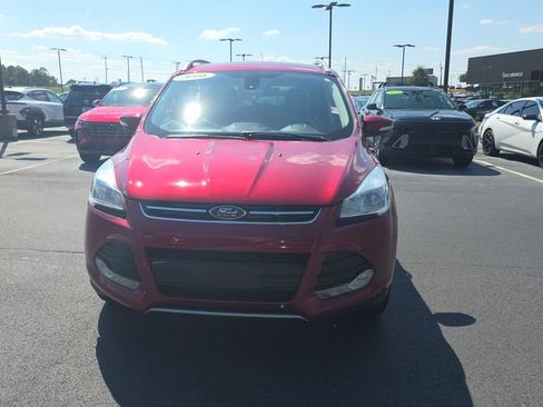 Used 2016 Ford Escape Titanium FWD image 2