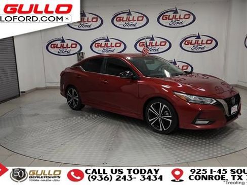 Used 2021 Nissan Sentra SR image 2