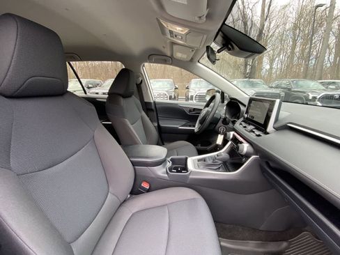 Certified 2025 Toyota RAV4 LE image 20