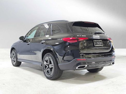Used 2026 Mercedes-Benz GLC 300 4MATIC image 5
