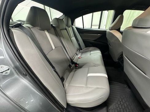 Used 2025 Toyota Camry SE image 20