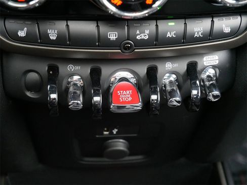 Used 2022 MINI Cooper Countryman S w/ Premium Package image 22