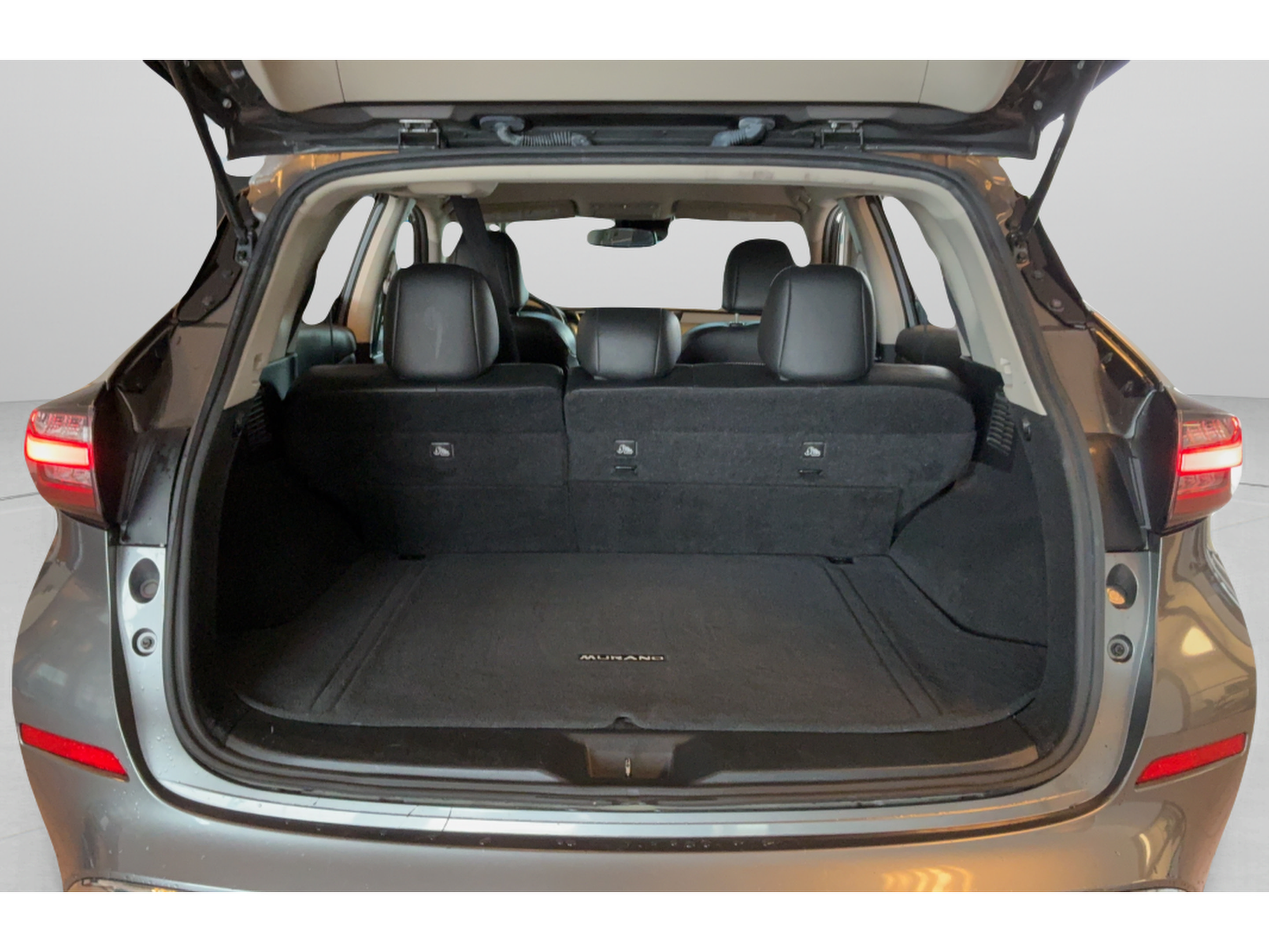 Used 2023 Nissan Murano SV FWD image 31