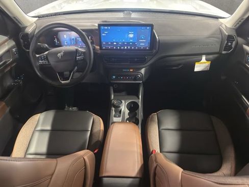New 2026 Ford Bronco Sport Outer Banks AWD/4WD image 2