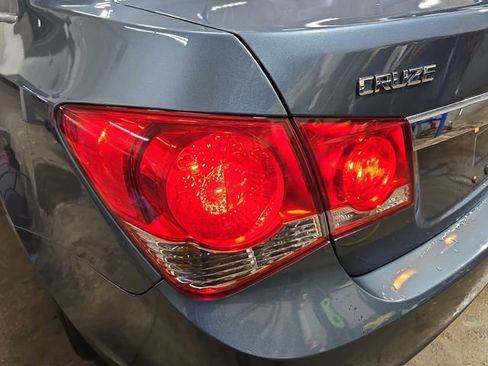 Used 2012 Chevrolet Cruze LT image 30