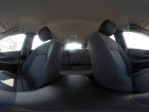 Used 2025 Toyota Prius LE image 42