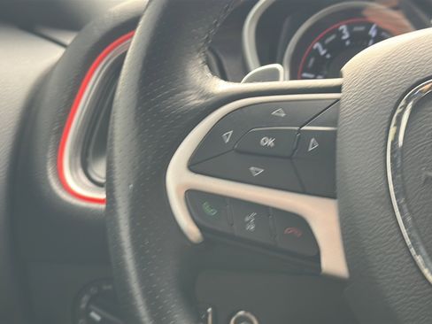 Used 2016 Dodge Challenger R/T Scat Pack w/ Leather Interior Group image 26