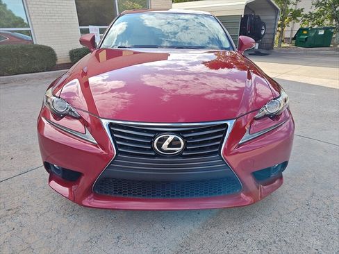 Used 2015 Lexus IS 250 image 2