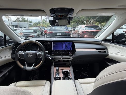 Used 2023 Lexus RX 350 FWD w/ Cold Area Package image 36