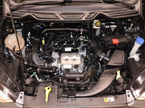 Certified 2020 Ford EcoSport S FWD image 32