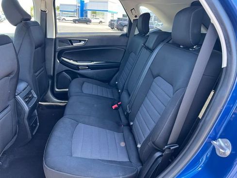 Used 2023 Ford Edge SE AWD/4WD image 5