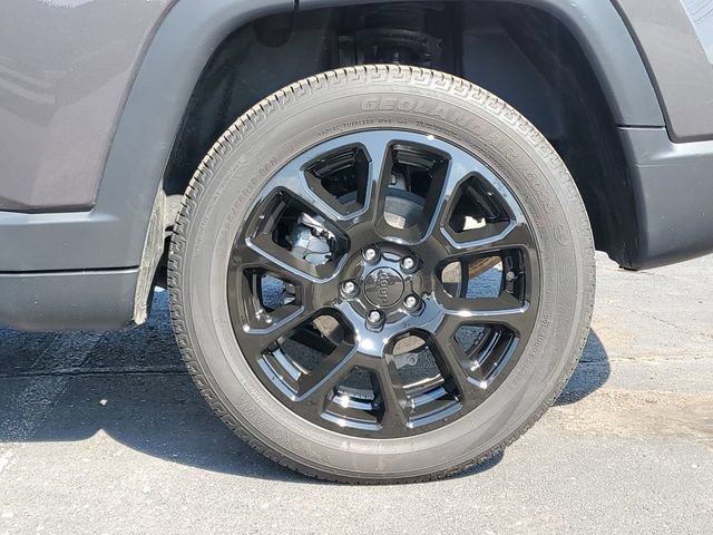 Used 2024 Jeep Compass Latitude AWD/4WD image 31
