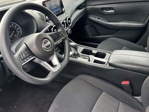 Certified 2024 Nissan Sentra SV image 10