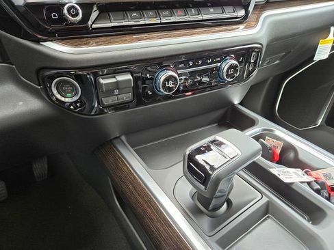 New 2026 GMC Sierra 1500 Elevation AWD/4WD image 14