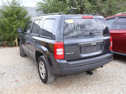 Used 2014 Jeep Patriot Sport AWD/4WD image 20