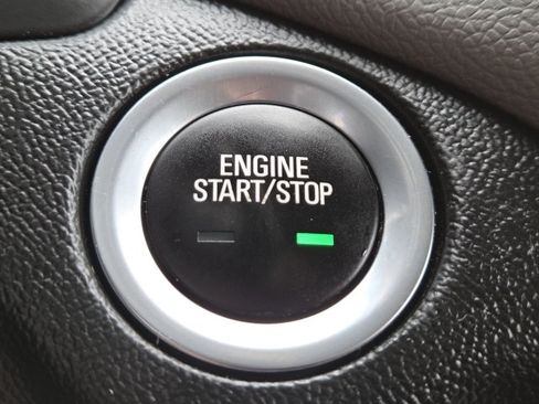 Used 2020 Chevrolet Equinox LT AWD/4WD image 21
