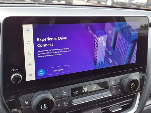 Used 2024 Toyota Grand Highlander XLE AWD/4WD image 10