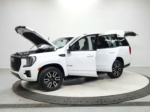 Used 2023 GMC Yukon AT4 image 11