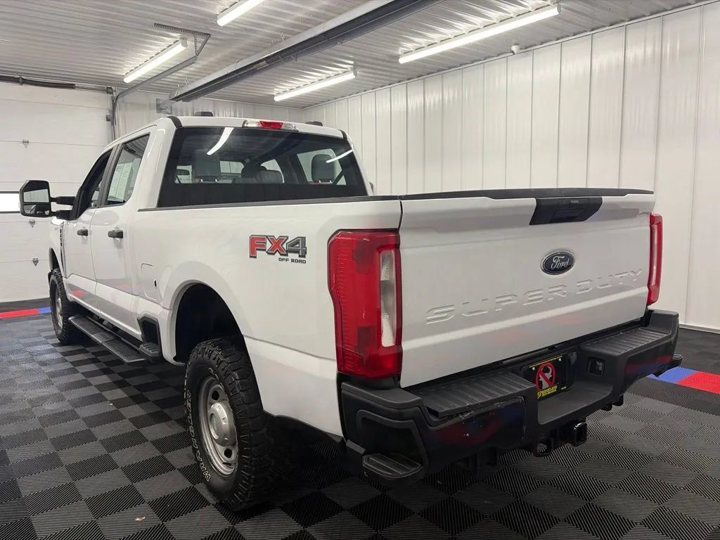 Used 2023 Ford F250 XL w/ XL Off-Road Package AWD/4WD image 5