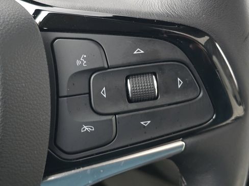 Used 2024 Buick Enclave Avenir image 17