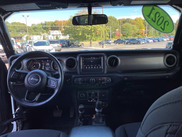 Used 2021 Jeep Wrangler Unlimited Sport AWD/4WD image 12