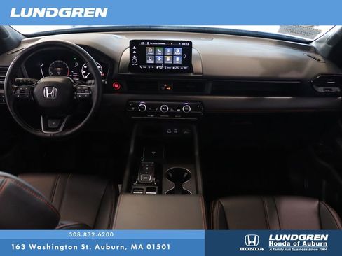 Used 2024 Honda Pilot TrailSport image 20