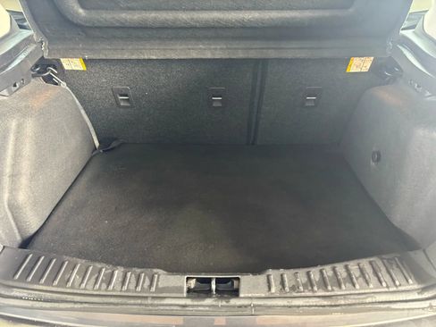 Used 2016 Ford Focus SE w/ SE Sport Package image 12