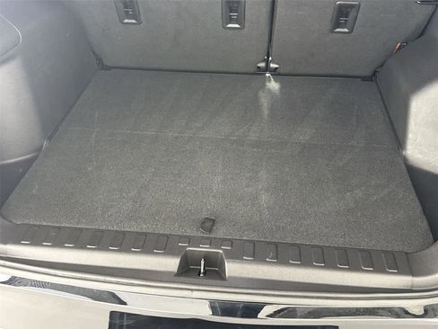 Used 2024 Chevrolet Equinox LT AWD/4WD image 14